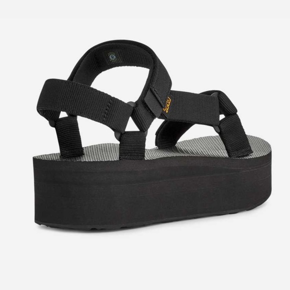 TEVA Flatform Universal Sandal Strappy Velcro Black Size 11 NEW - Picture 16 of 16